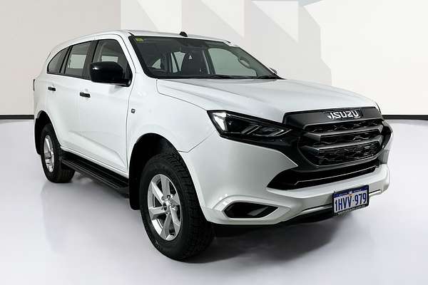 2023 Isuzu MU-X LS-M