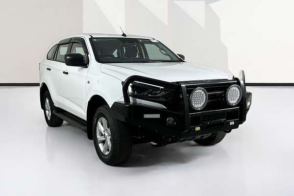 2024 Isuzu MU-X LS-M (4x4) MY24