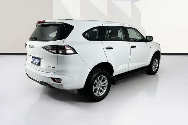 2022 Isuzu MU-X LS-M (4x4) RJ MY22