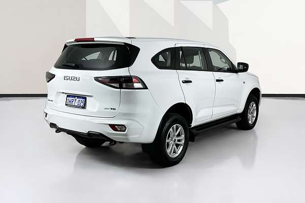 2022 Isuzu MU-X LS-M (4x4) RJ MY22