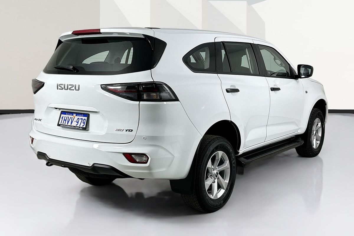 2023 Isuzu MU-X LS-M
