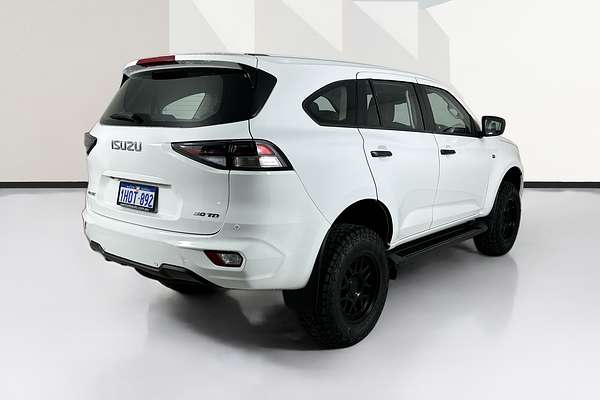 2022 Isuzu MU-X LS-M (4x4) RJ MY22