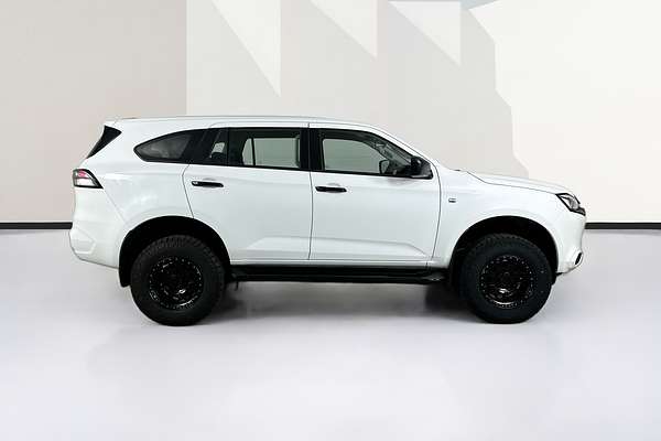 2022 Isuzu MU-X LS-M (4x4) RJ MY22