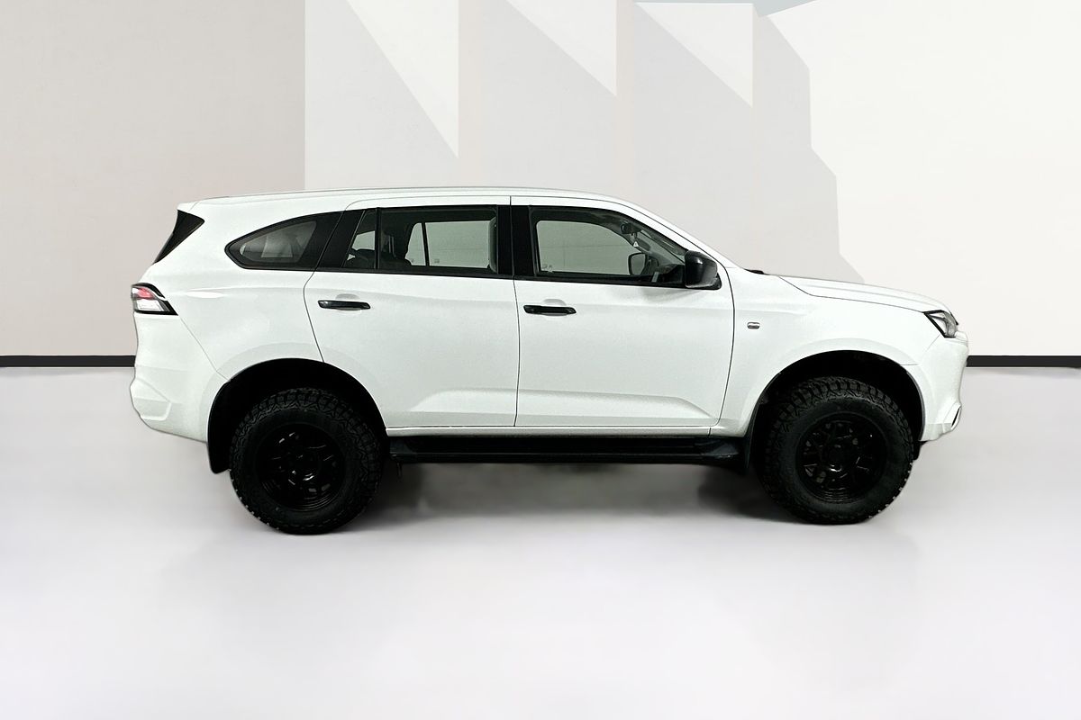 2022 Isuzu MU-X LS-M (4x4) RJ MY22