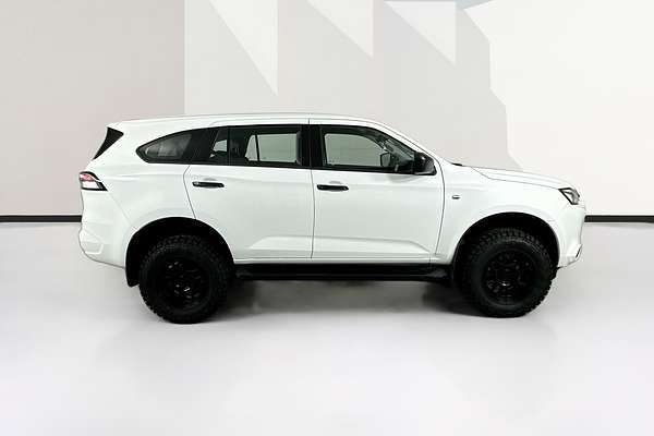 2022 Isuzu MU-X LS-M (4x4) RJ MY22
