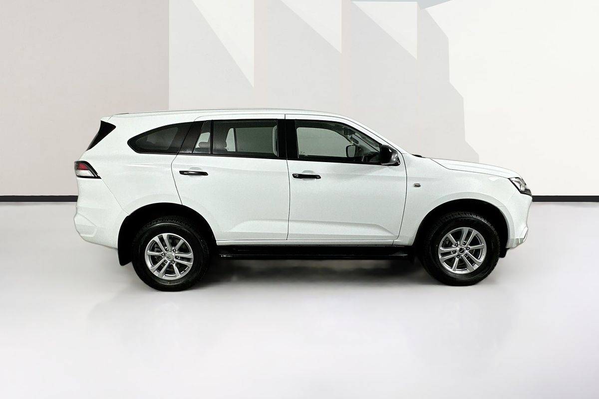 2022 Isuzu MU-X LS-M (4x4) RJ MY22