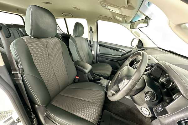2021 Isuzu MU-X LS-M (4x2) UC MY19