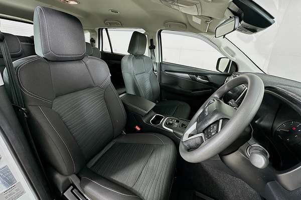 2024 Isuzu MU-X LS-M (4x4) MY24