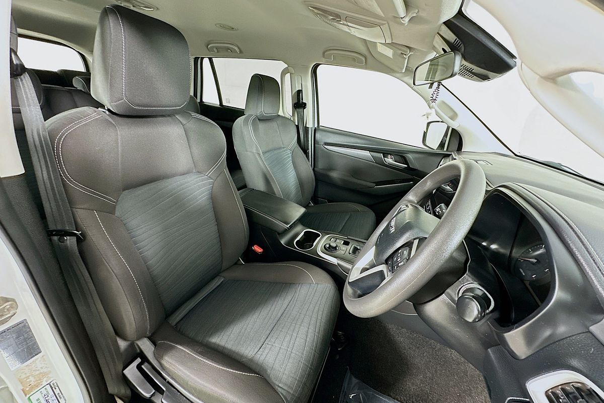 2022 Isuzu MU-X LS-M (4x4) RJ MY22