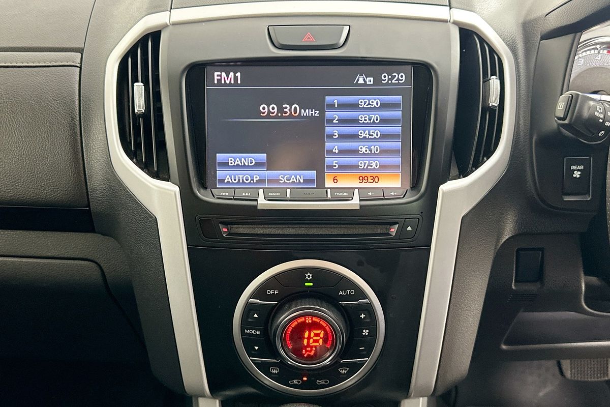 2017 Isuzu MU-X LS-U (4x2) UC MY17