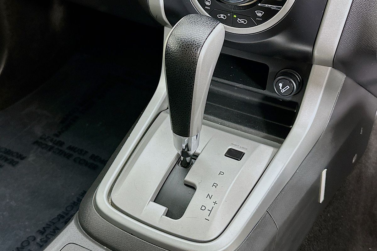 2015 Isuzu MU-X LS-U (4x2) UC