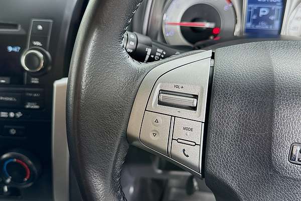 2015 Isuzu MU-X LS-U (4x4) UC
