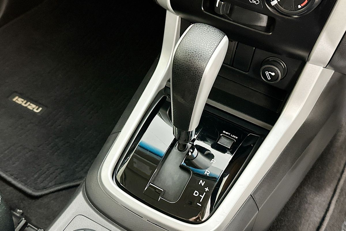 2021 Isuzu MU-X LS-M (4x4) UC MY19