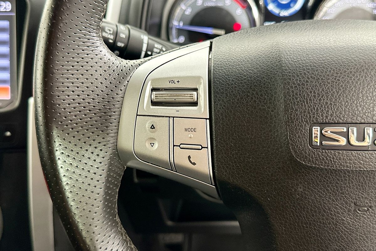 2017 Isuzu MU-X LS-U (4x2) UC MY17