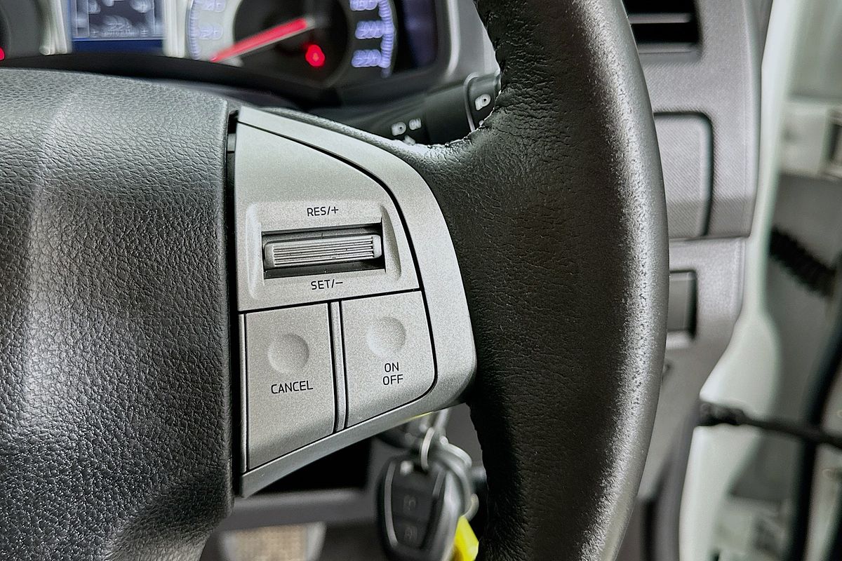 2015 Isuzu MU-X LS-U (4x2) UC