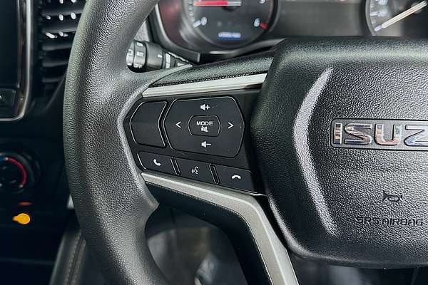 2022 Isuzu MU-X LS-M (4x4) RJ MY22