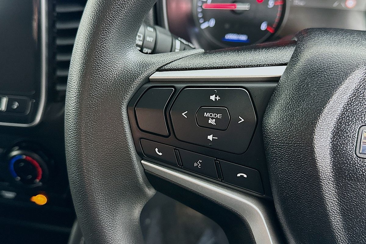 2023 Isuzu MU-X LS-M
