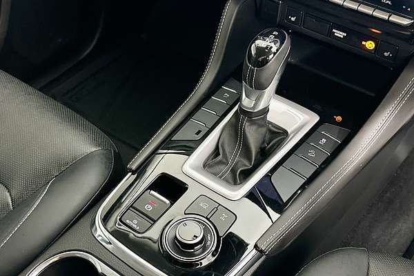 2024 Isuzu MU-X LS-T (4x4) MY24