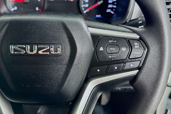 2022 Isuzu MU-X LS-M (4x4) RJ MY22