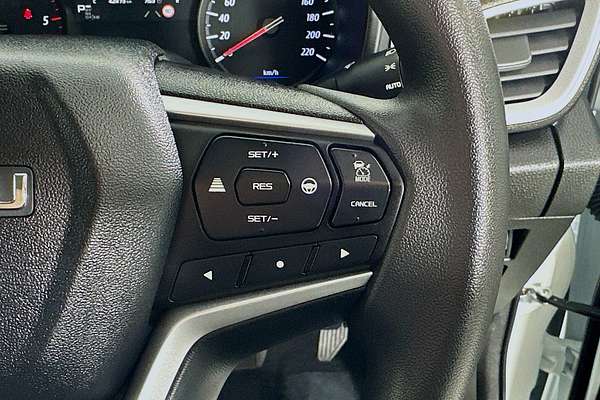 2023 Isuzu MU-X LS-M