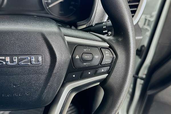 2022 Isuzu MU-X LS-M (4x4) RJ MY22