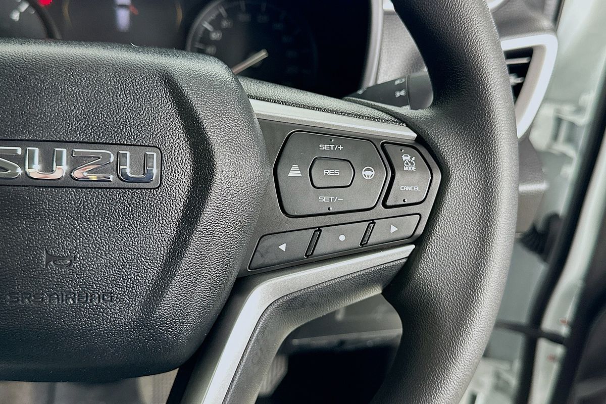 2024 Isuzu MU-X LS-M (4x4) MY24