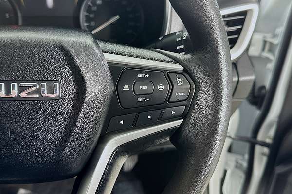 2022 Isuzu MU-X LS-M (4x4) RJ MY22