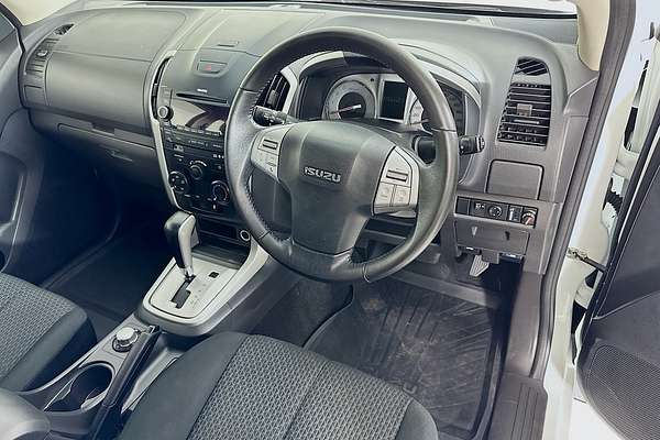 2015 Isuzu MU-X LS-U (4x4) UC