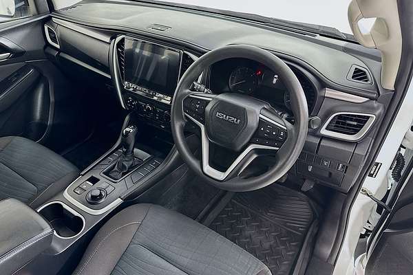 2022 Isuzu MU-X LS-M