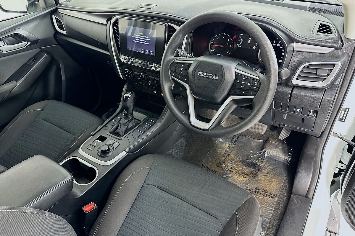 2022 Isuzu MU-X LS-M