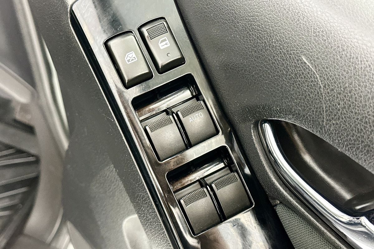 2021 Isuzu MU-X LS-U (4x2) UC MY19