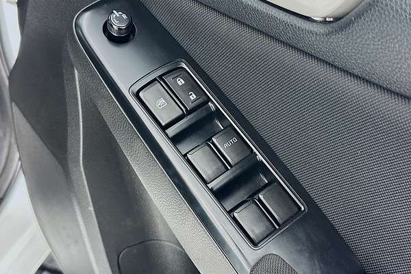 2022 Isuzu MU-X LS-M