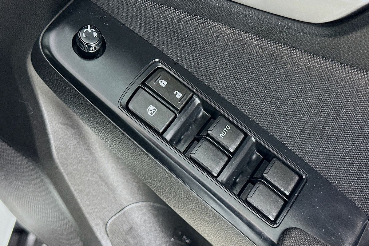 2022 Isuzu MU-X LS-M (4x4) RJ MY22
