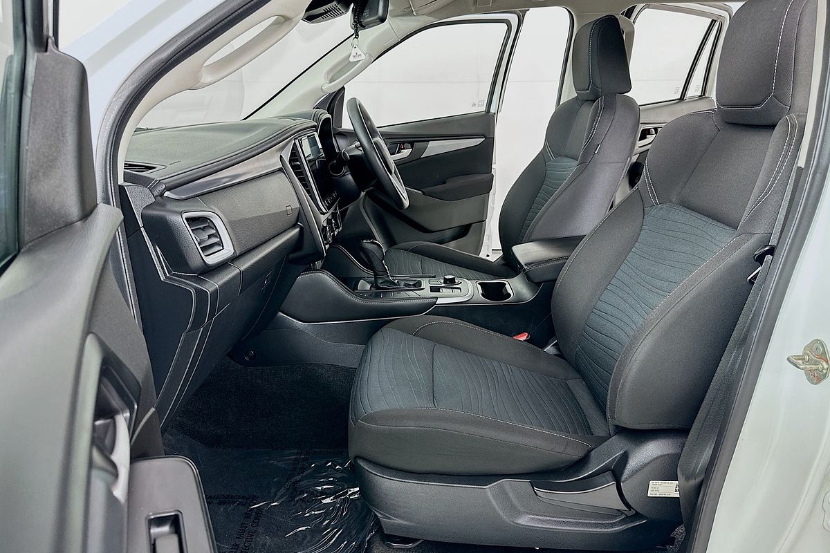 2022 Isuzu MU-X LS-M