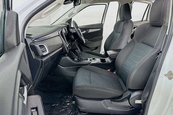 2022 Isuzu MU-X LS-M