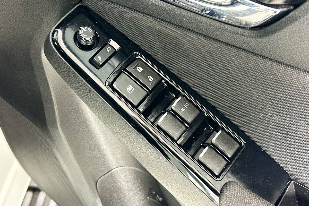 2021 Isuzu MU-X LS-U (4x2) RJ MY21
