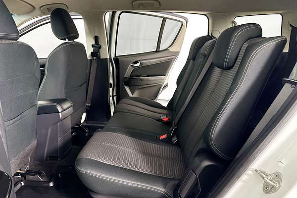 2021 Isuzu MU-X LS-U (4x2) UC MY19