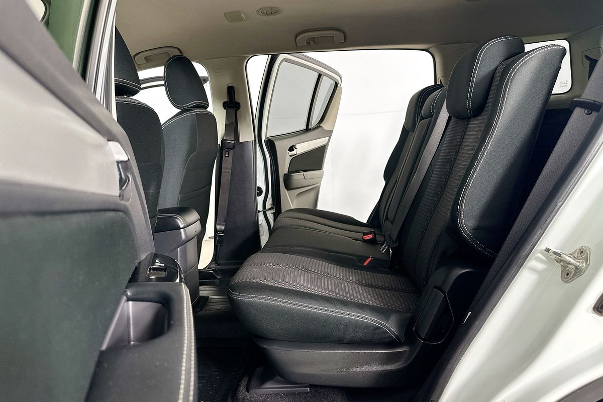 2017 Isuzu MU-X LS-U (4x2) UC MY17