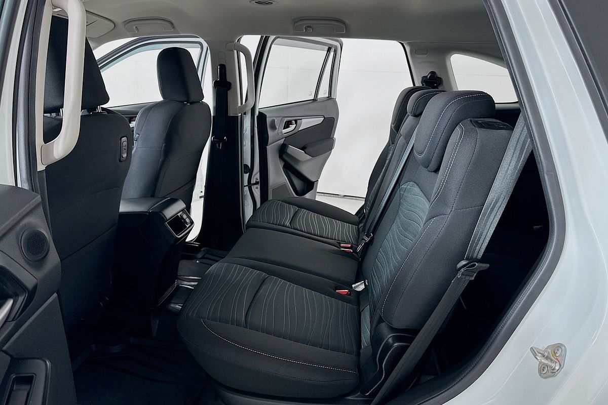 2024 Isuzu MU-X LS-M (4x4) MY24