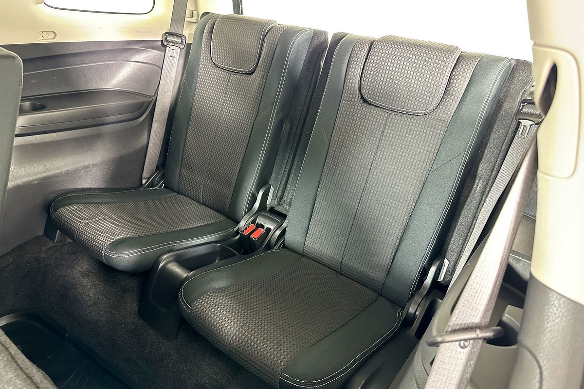 2021 Isuzu MU-X LS-M (4x2) UC MY19