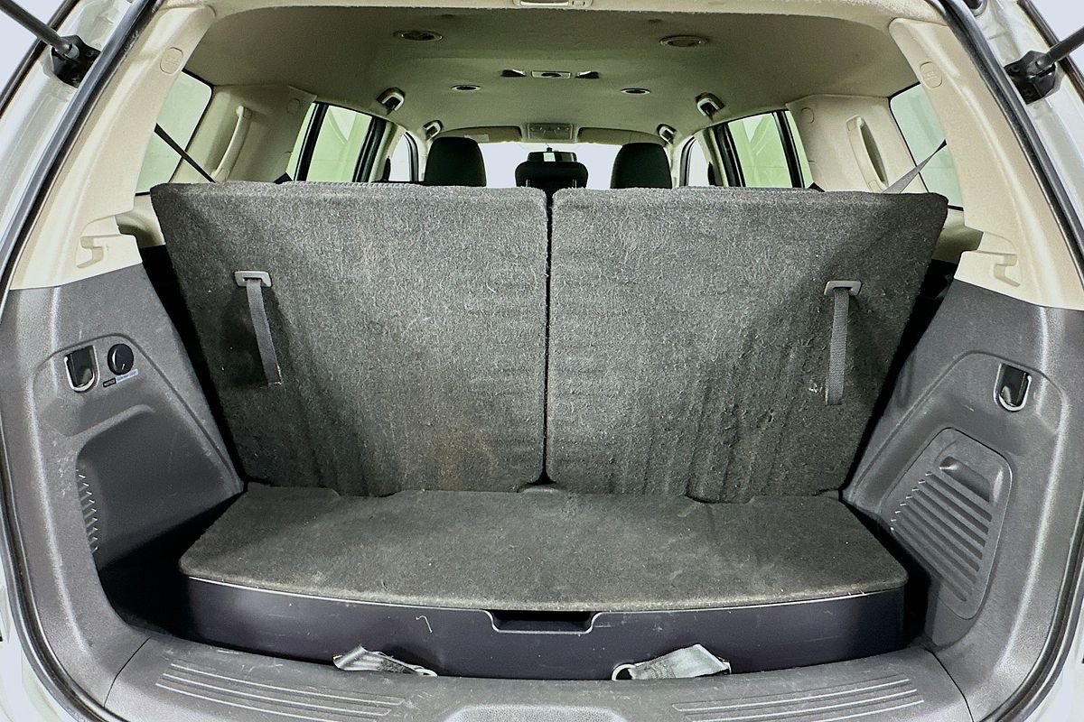 2015 Isuzu MU-X LS-U (4x2) UC