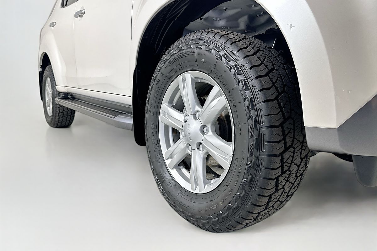2014 Isuzu MU-X LS-T (4x4) UC