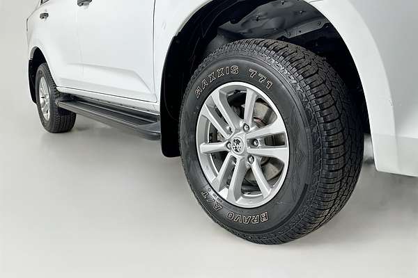 2022 Isuzu MU-X LS-M