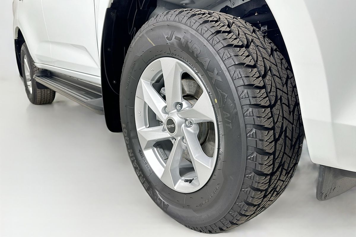 2023 Isuzu MU-X LS-M