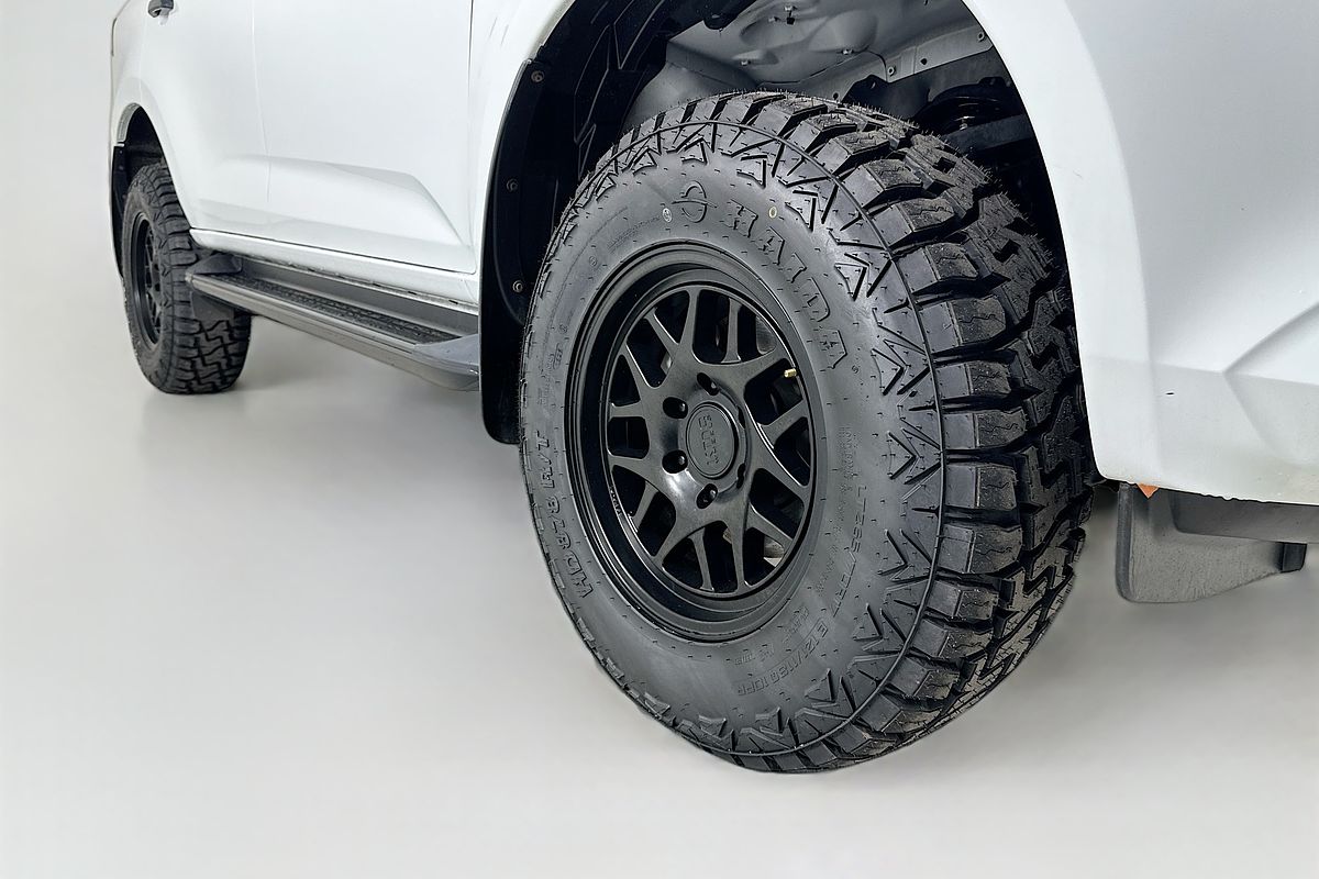 2022 Isuzu MU-X LS-M (4x4) RJ MY22