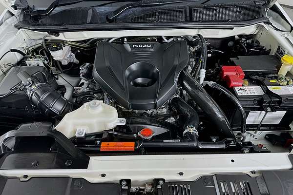 2022 Isuzu MU-X LS-M (4x4) RJ MY22