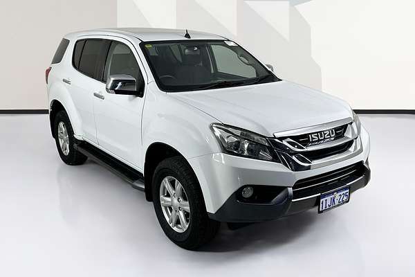 2015 Isuzu MU-X LS-U (4x2) UC