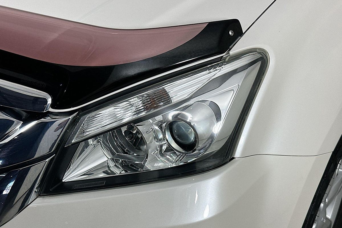 2014 Isuzu MU-X LS-T (4x4) UC