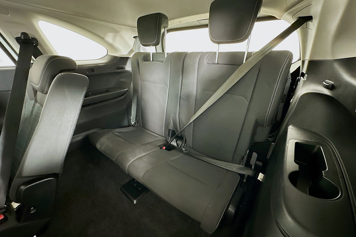 2022 Isuzu MU-X LS-M