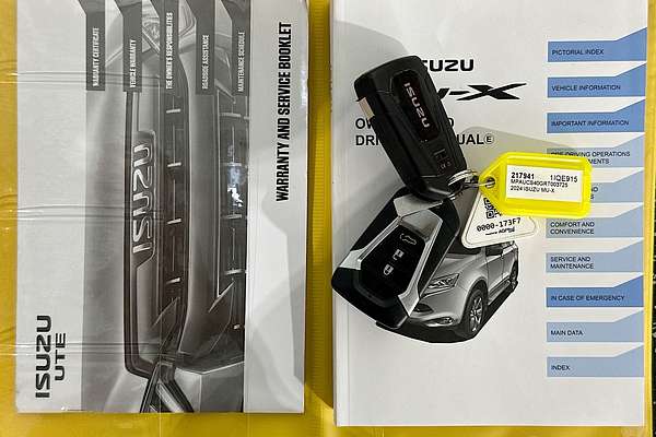 2024 Isuzu MU-X LS-U (4x4) MY24